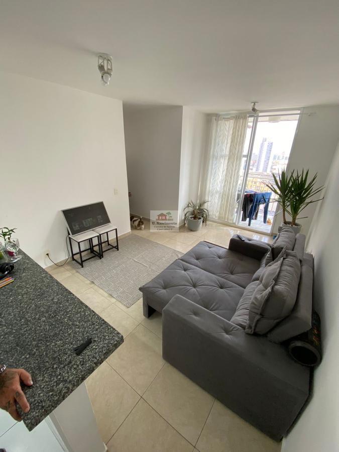 Apartamento à venda com 3 quartos, 60m² - Foto 3