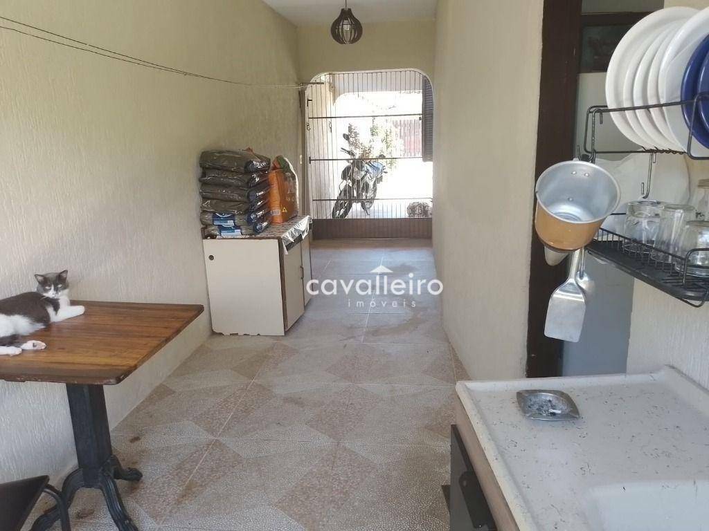 Casa à venda com 3 quartos, 95m² - Foto 2