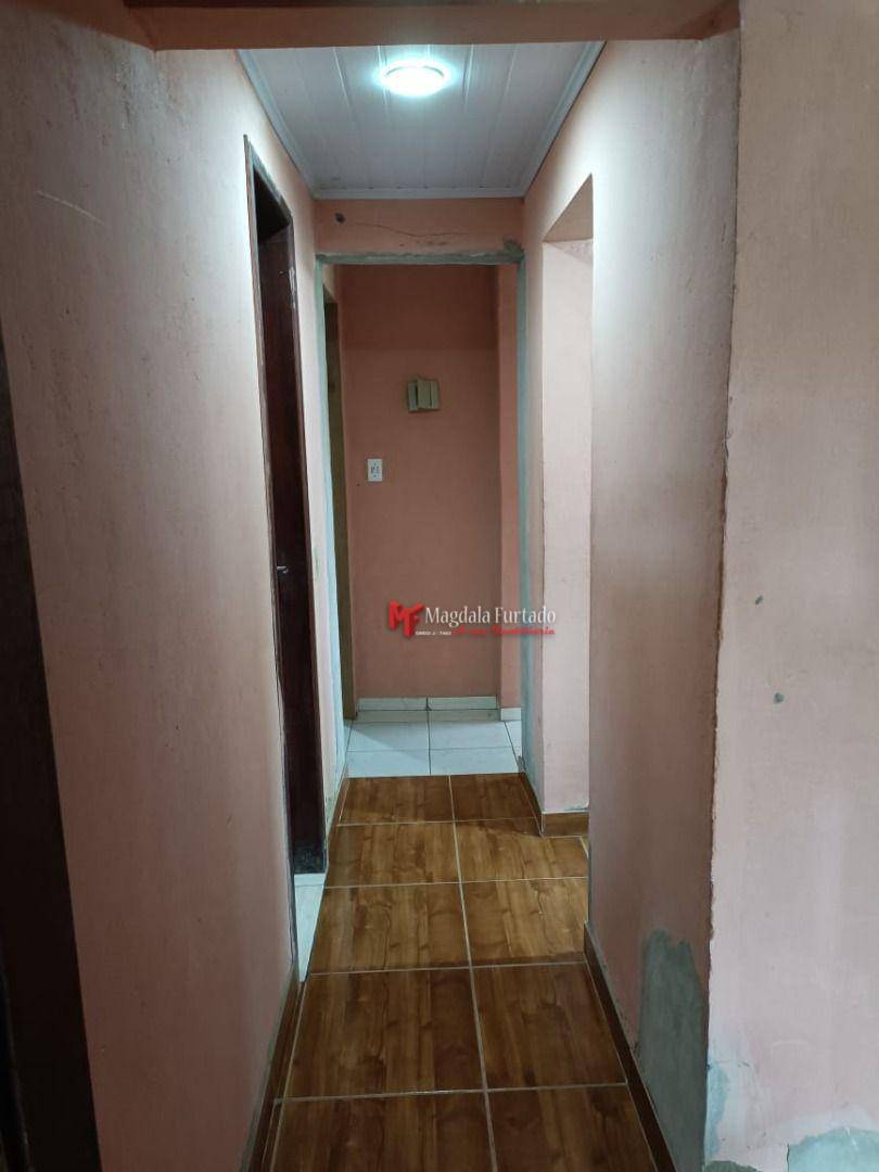 Casa à venda com 2 quartos, 208m² - Foto 13