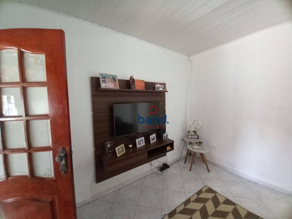 Casa à venda com 2 quartos, 61m² - Foto 5