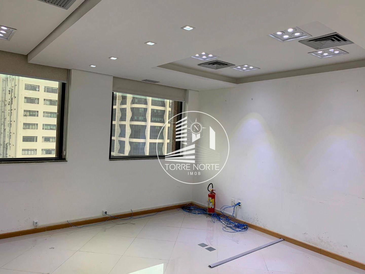 Conjunto Comercial-Sala para alugar, 202m² - Foto 24