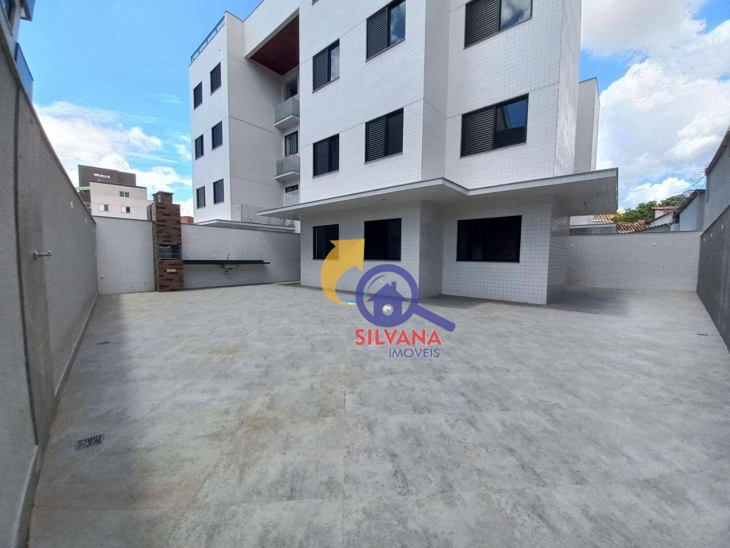 Apartamento à venda com 3 quartos, 140m² - Foto 25