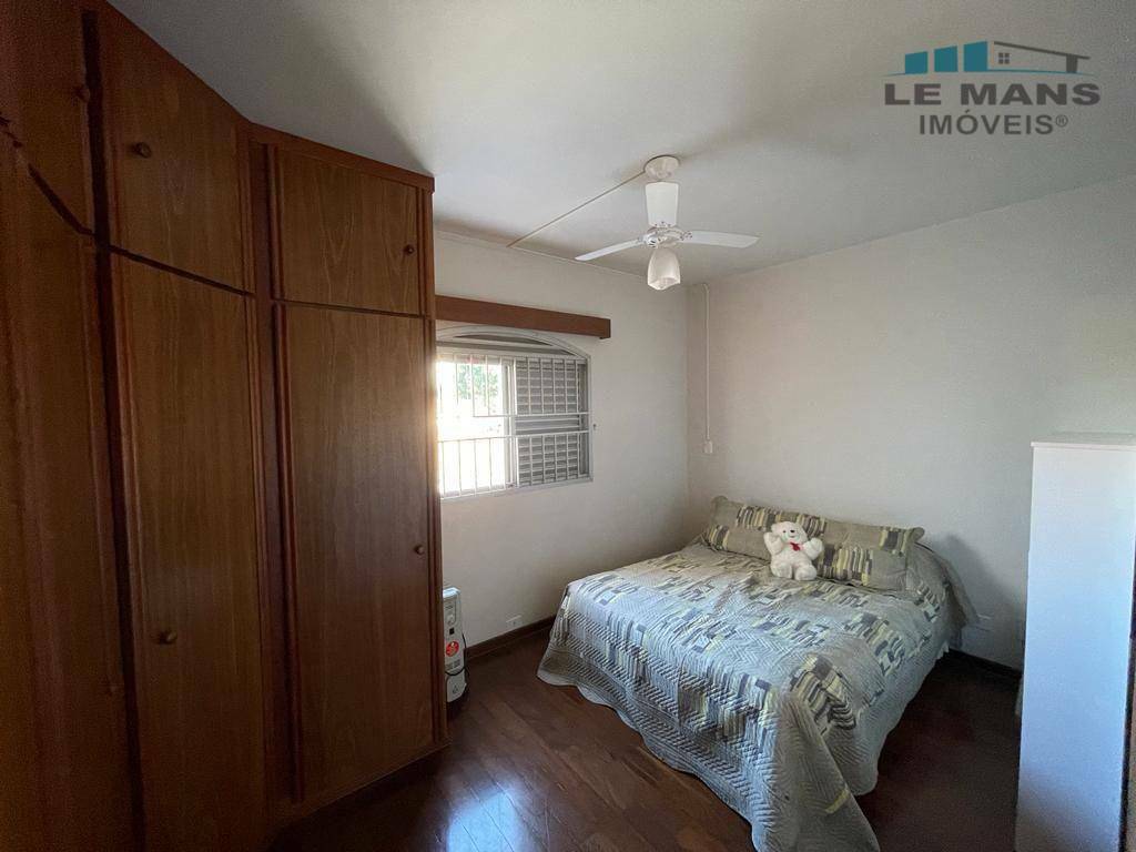 Apartamento à venda com 3 quartos, 138m² - Foto 18