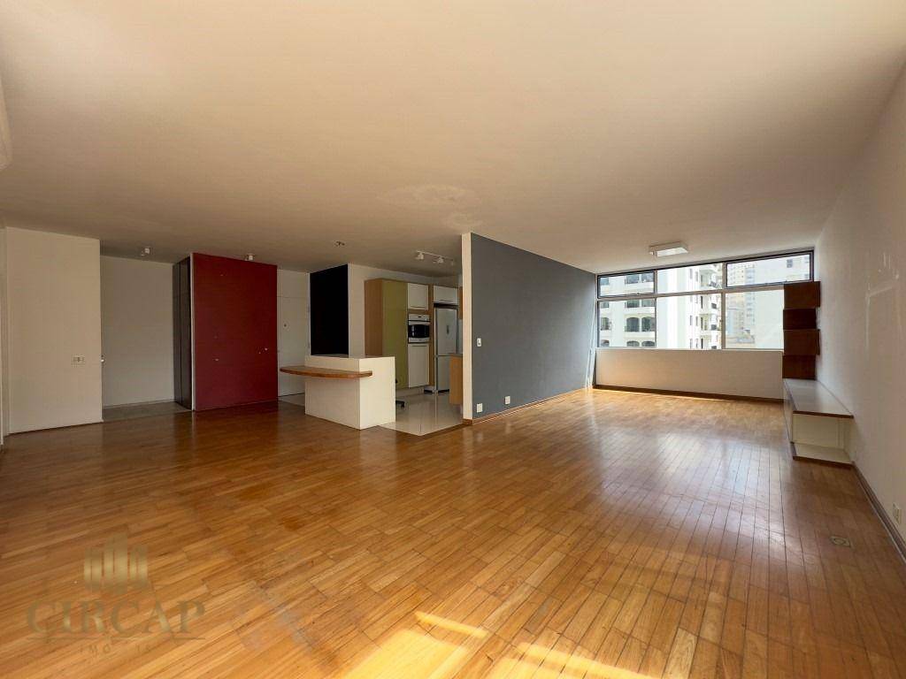 Apartamento à venda com 3 quartos, 176m² - Foto 3