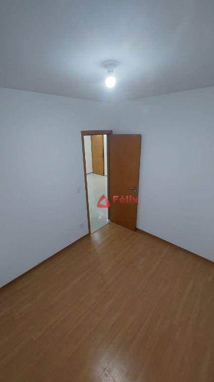 Apartamento à venda com 2 quartos, 39m² - Foto 12