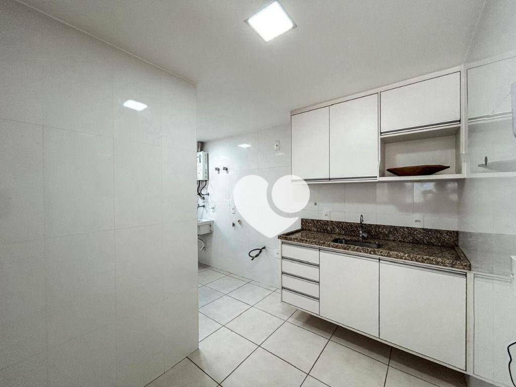 Apartamento para alugar com 2 quartos, 70m² - Foto 4