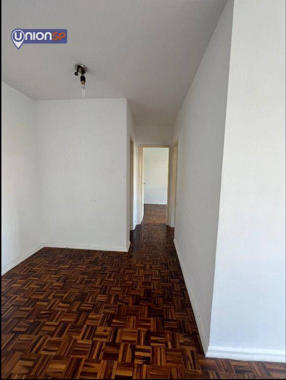 Apartamento à venda com 2 quartos, 74m² - Foto 3