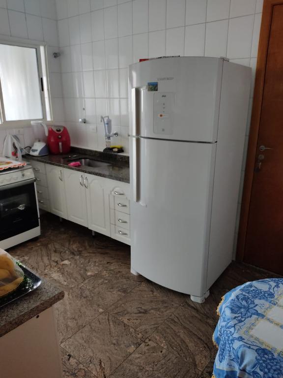 Apartamento à venda com 3 quartos, 90m² - Foto 16