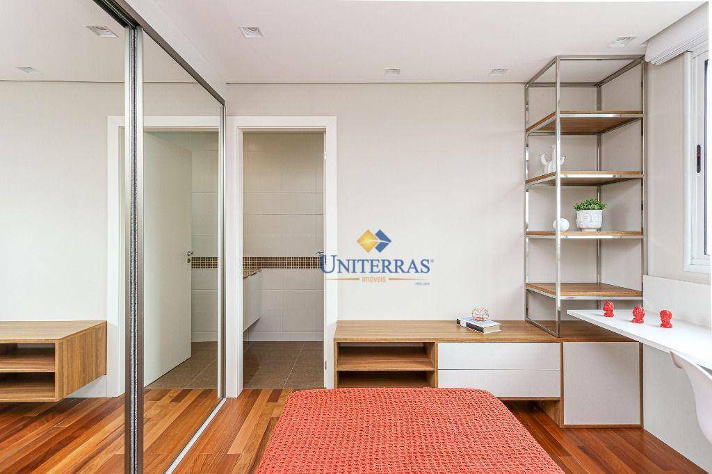 Apartamento à venda com 3 quartos, 176m² - Foto 19