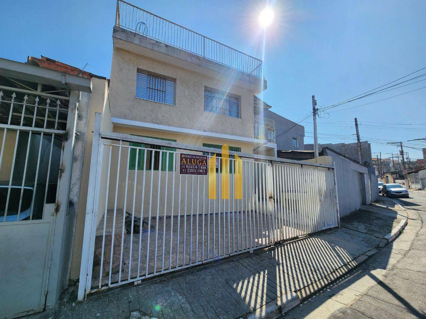 Casa para alugar com 2 quartos, 85m² - Foto 1