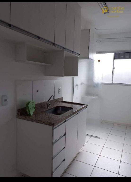 Apartamento à venda com 2 quartos, 48m² - Foto 2