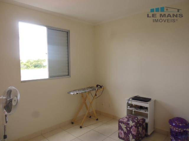 Apartamento à venda com 2 quartos, 46m² - Foto 6