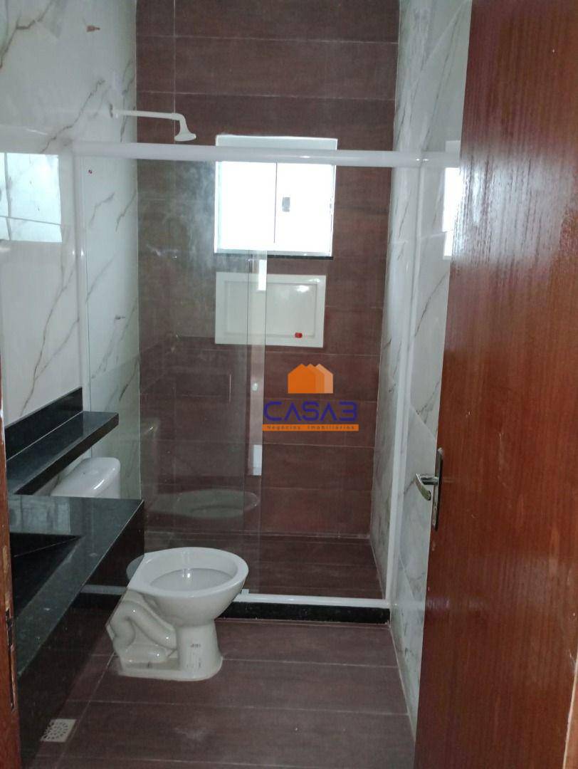 Casa à venda com 3 quartos, 100m² - Foto 5