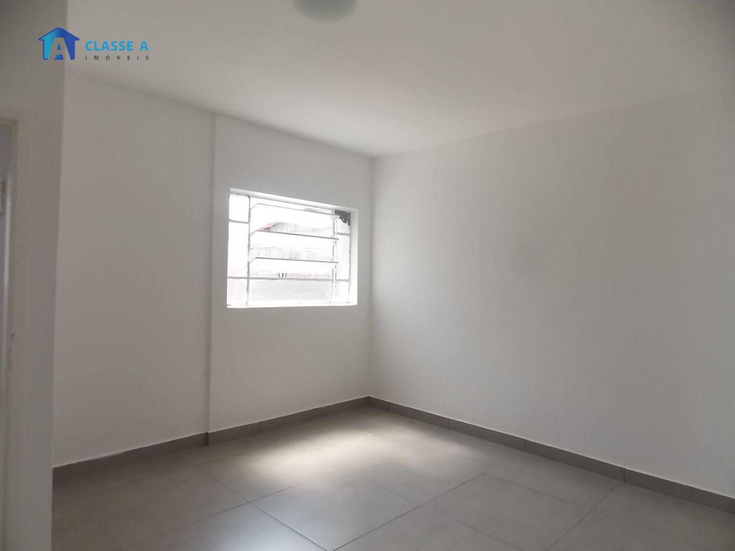 Casa à venda com 4 quartos, 160m² - Foto 9