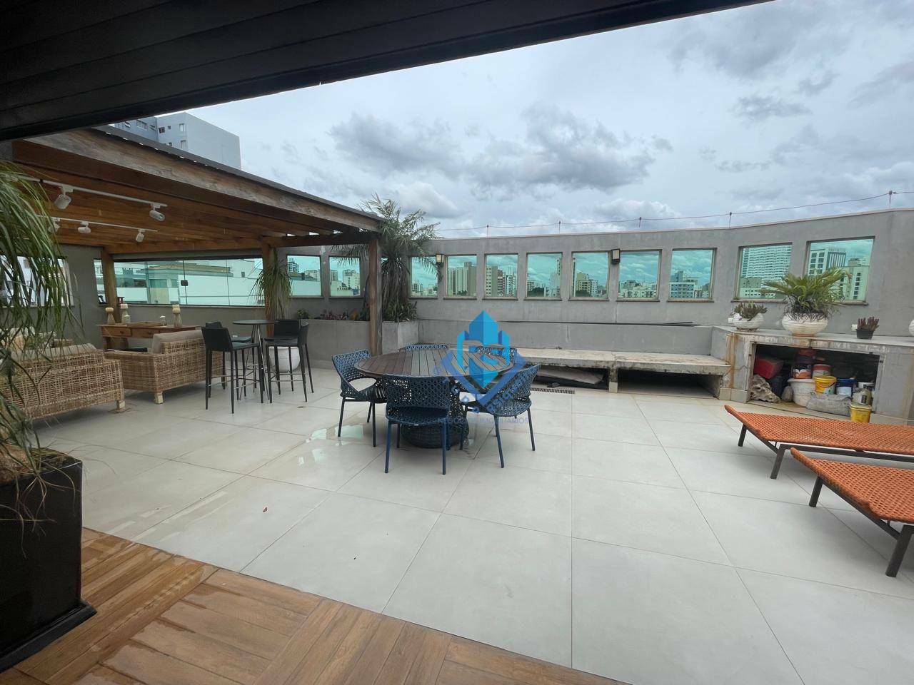 Cobertura à venda com 4 quartos, 436m² - Foto 1