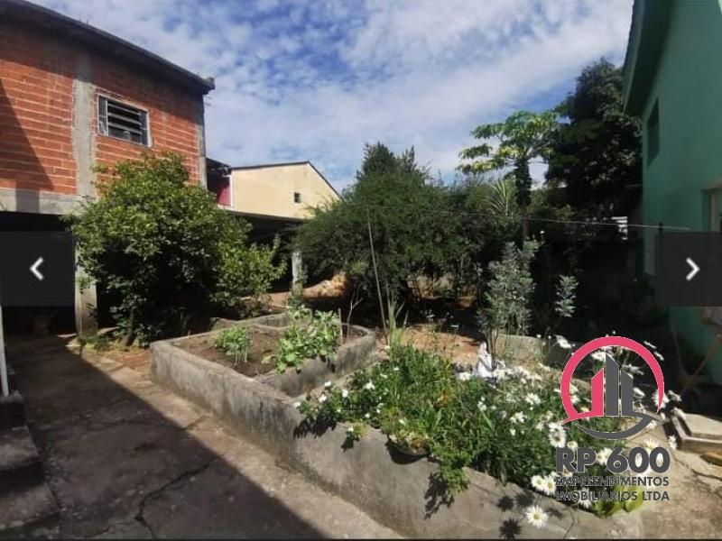 Sobrado à venda com 2 quartos, 300m² - Foto 13