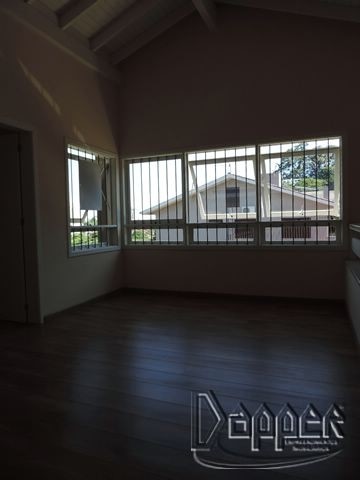 Casa à venda com 3 quartos, 220m² - Foto 10