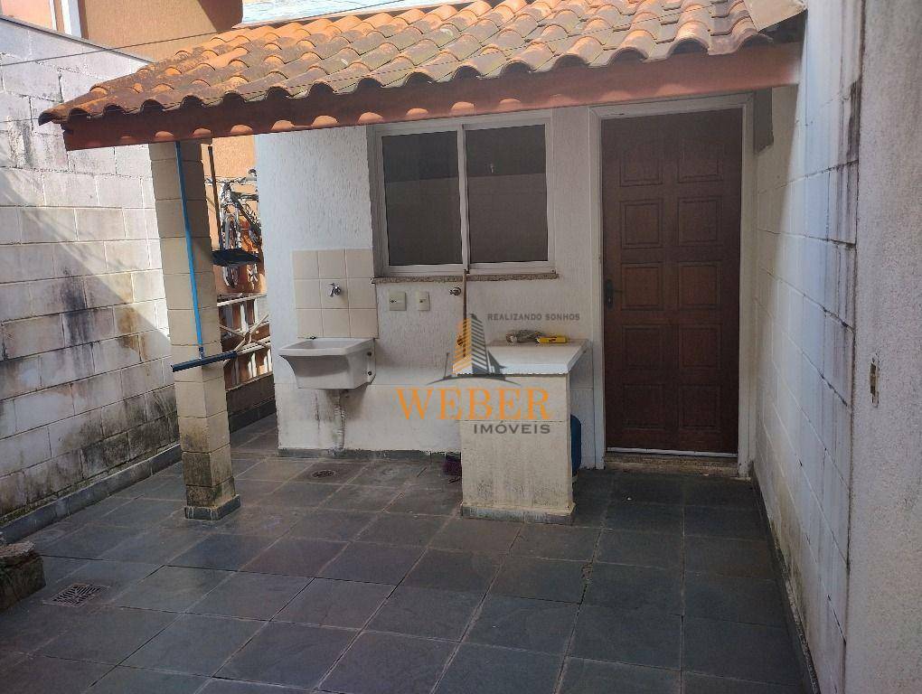 Casa de Condomínio para alugar com 2 quartos, 80m² - Foto 9