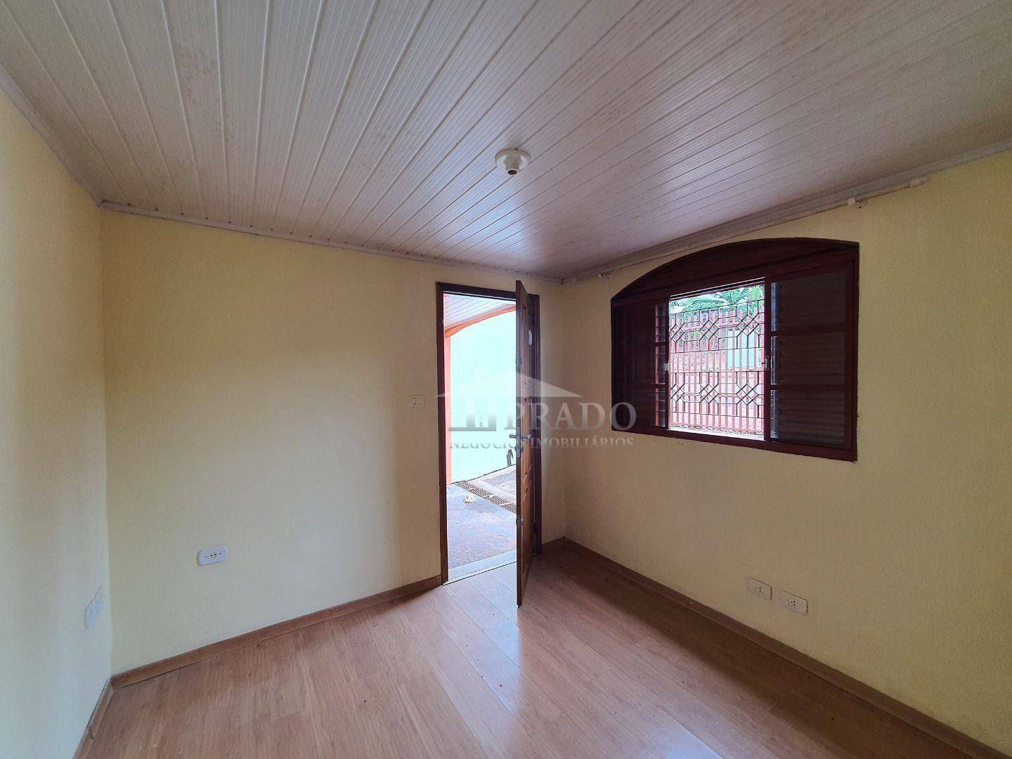 Casa à venda com 2 quartos, 77m² - Foto 7