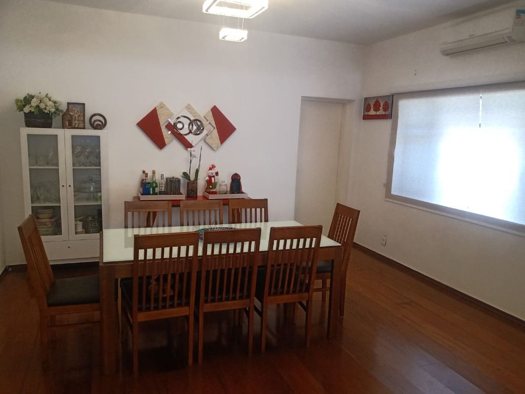 Casa à venda com 5 quartos, 260m² - Foto 32