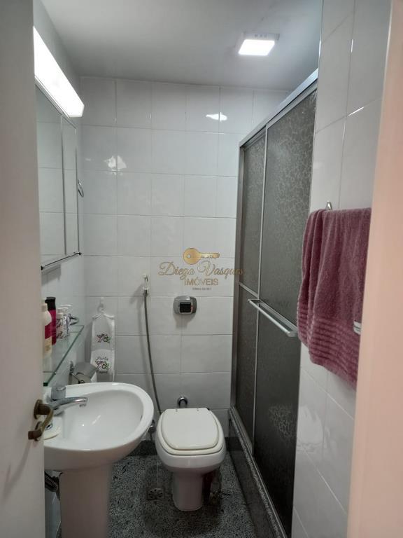 Apartamento à venda com 2 quartos, 95m² - Foto 16