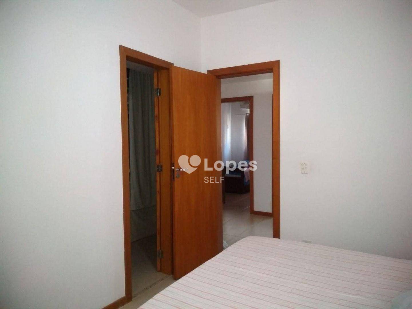 Casa à venda com 3 quartos, 99m² - Foto 5