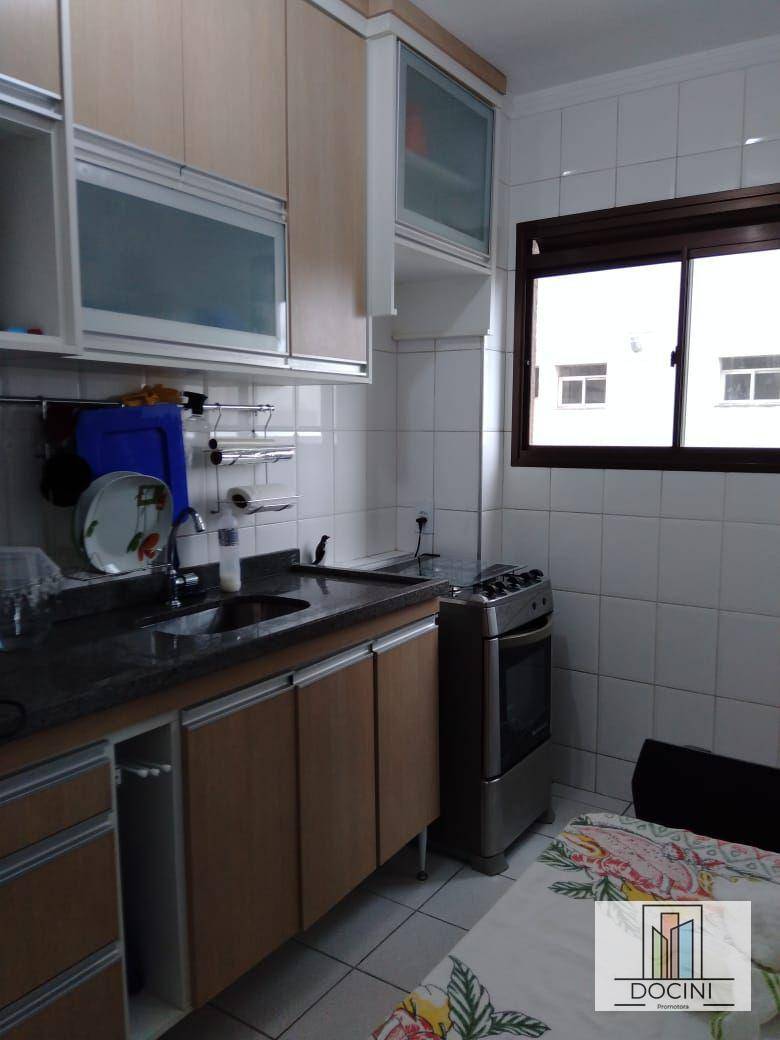 Apartamento à venda com 2 quartos, 59m² - Foto 16