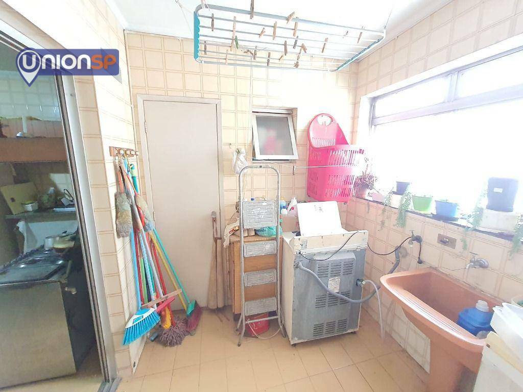 Apartamento à venda com 3 quartos, 130m² - Foto 22