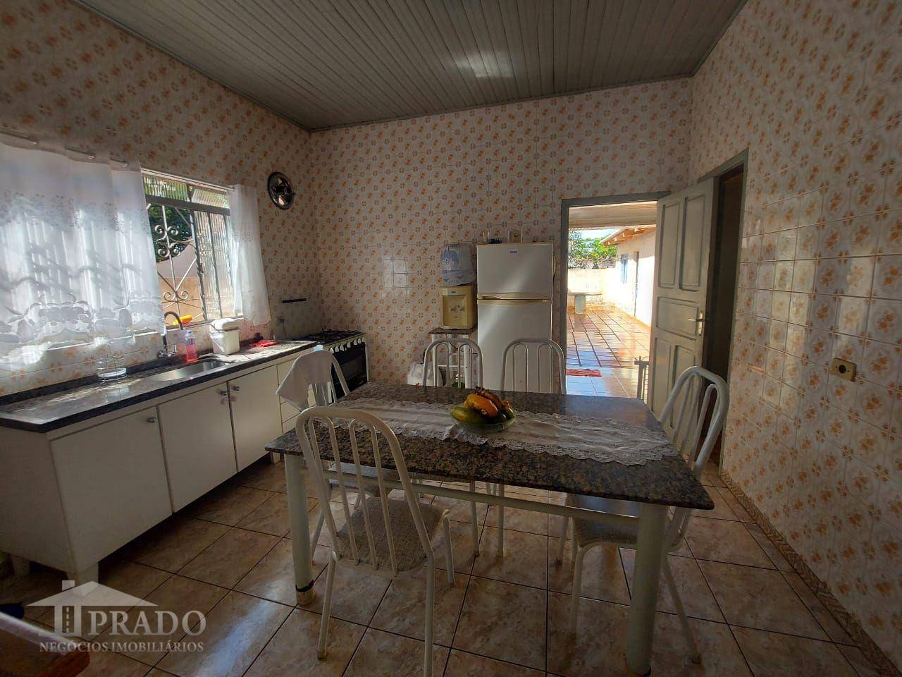 Casa à venda com 3 quartos, 220m² - Foto 20