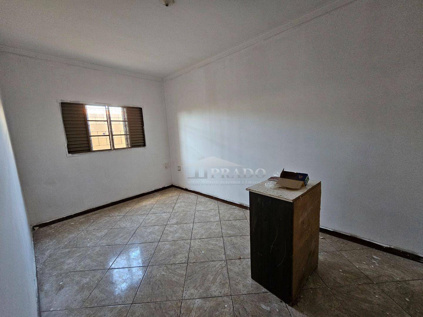 Casa para alugar com 4 quartos, 198m² - Foto 17