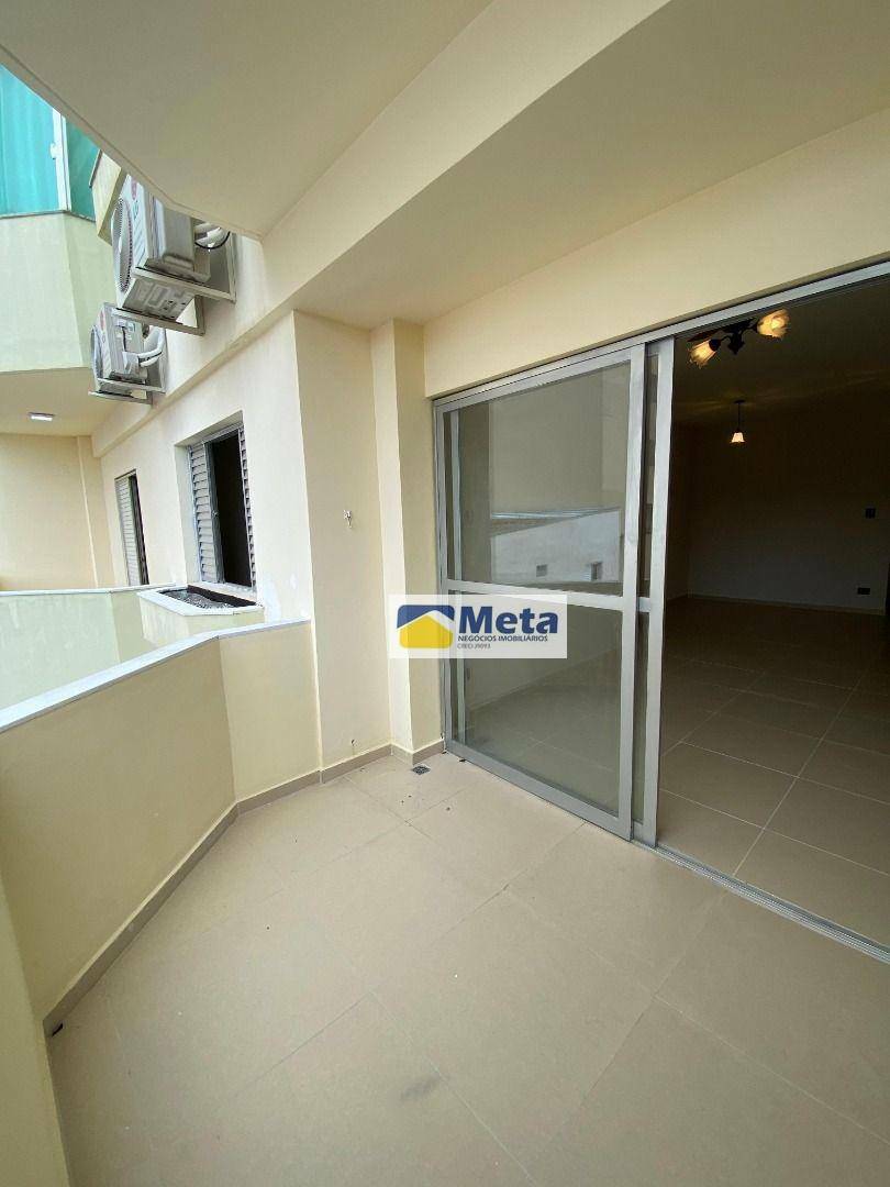 Apartamento para alugar com 3 quartos, 110m² - Foto 3