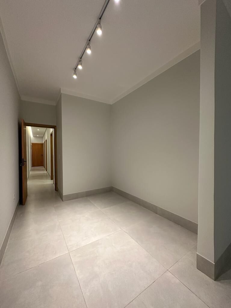 Casa à venda com 3 quartos, 190m² - Foto 15