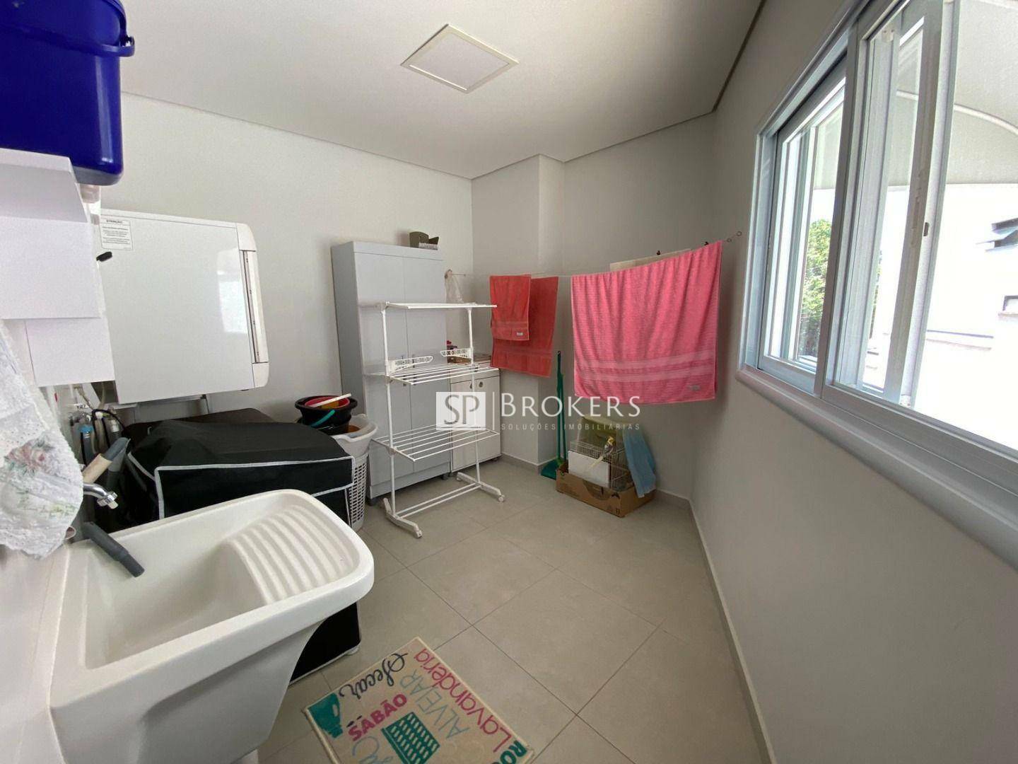 Casa de Condomínio à venda com 4 quartos, 350m² - Foto 32