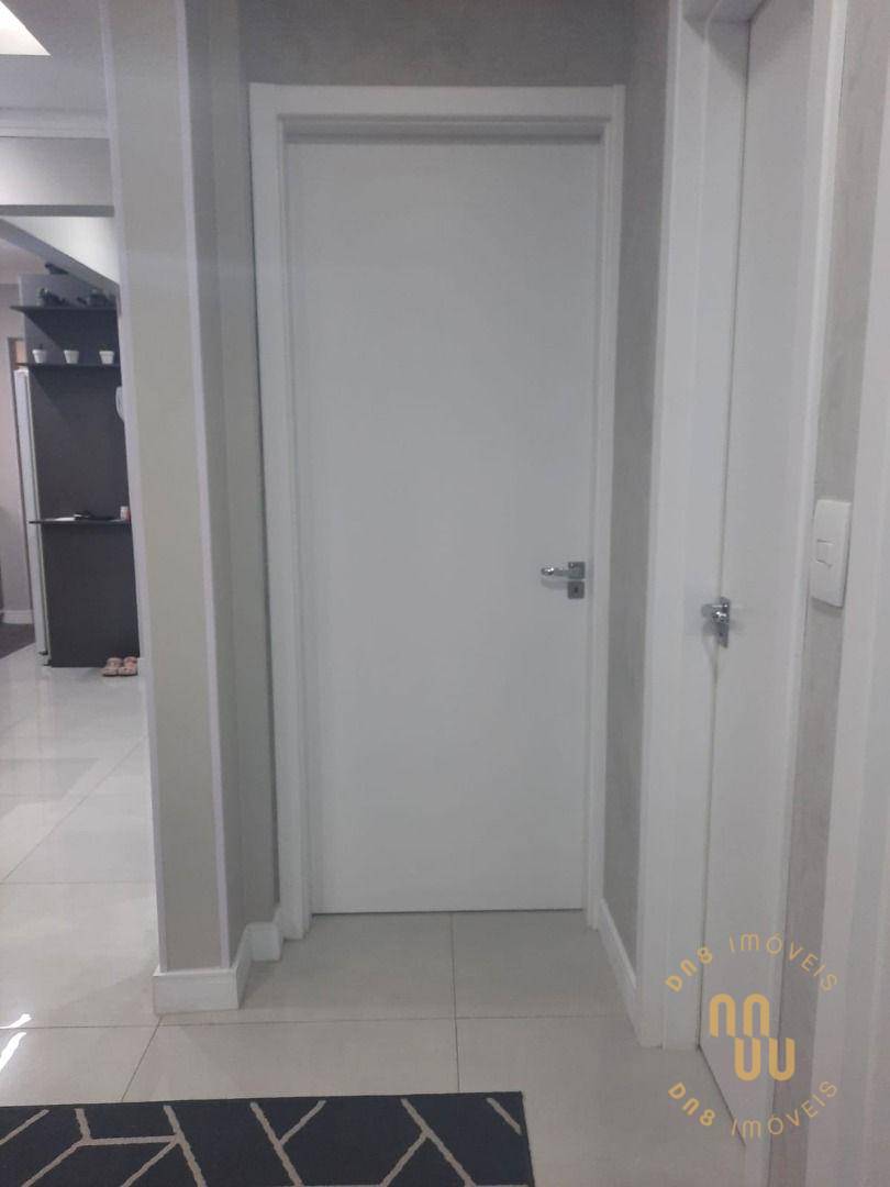 Apartamento à venda com 3 quartos, 102m² - Foto 19