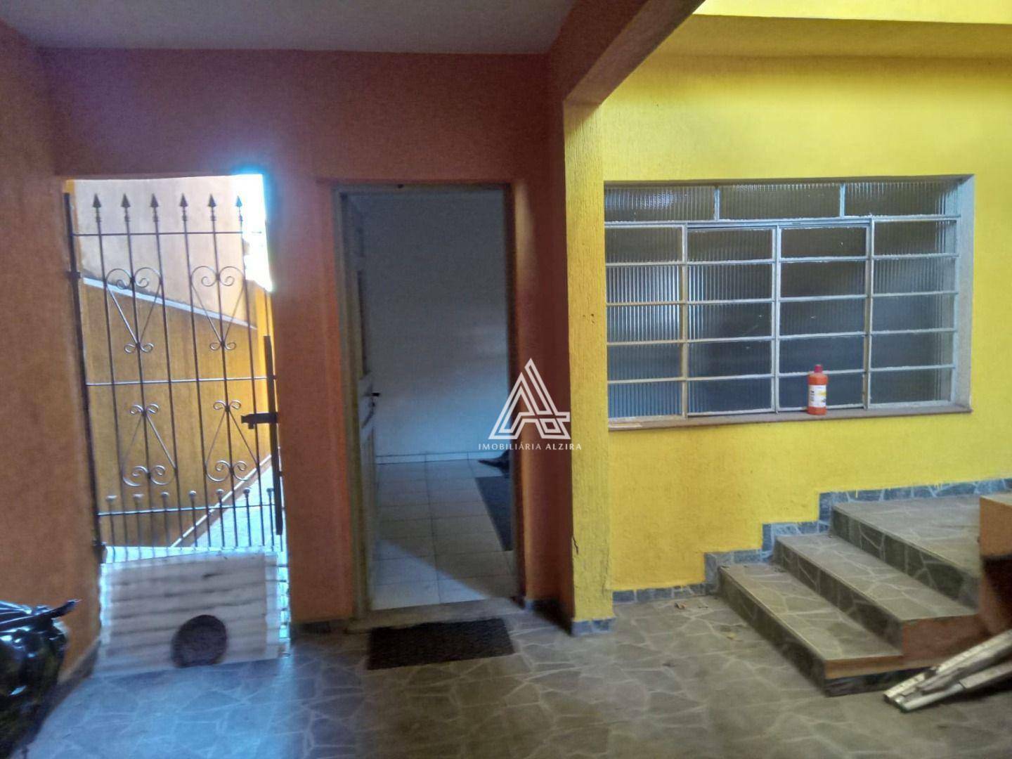 Sobrado à venda com 2 quartos, 300m² - Foto 4