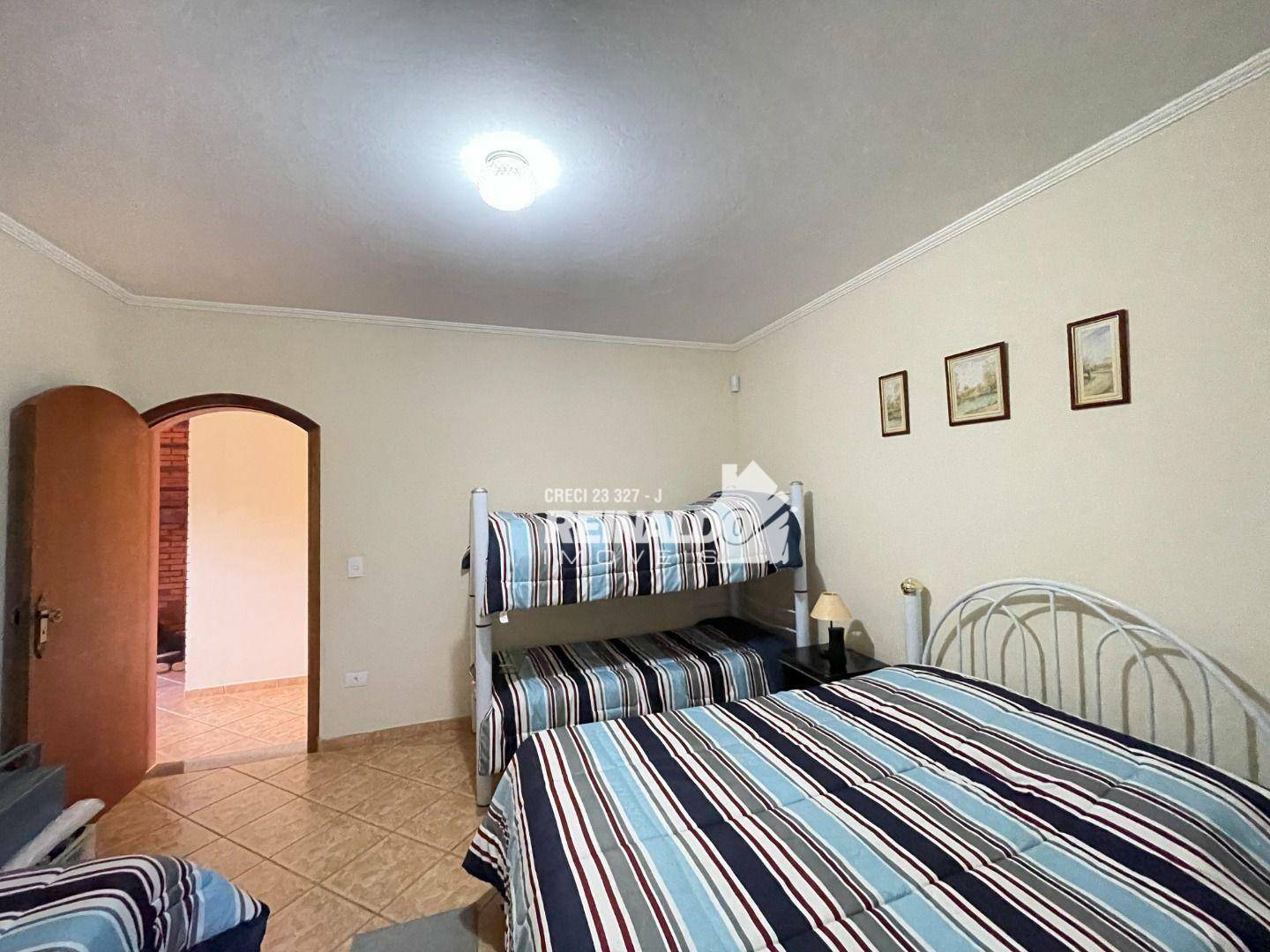 Casa de Condomínio à venda com 4 quartos, 360m² - Foto 6