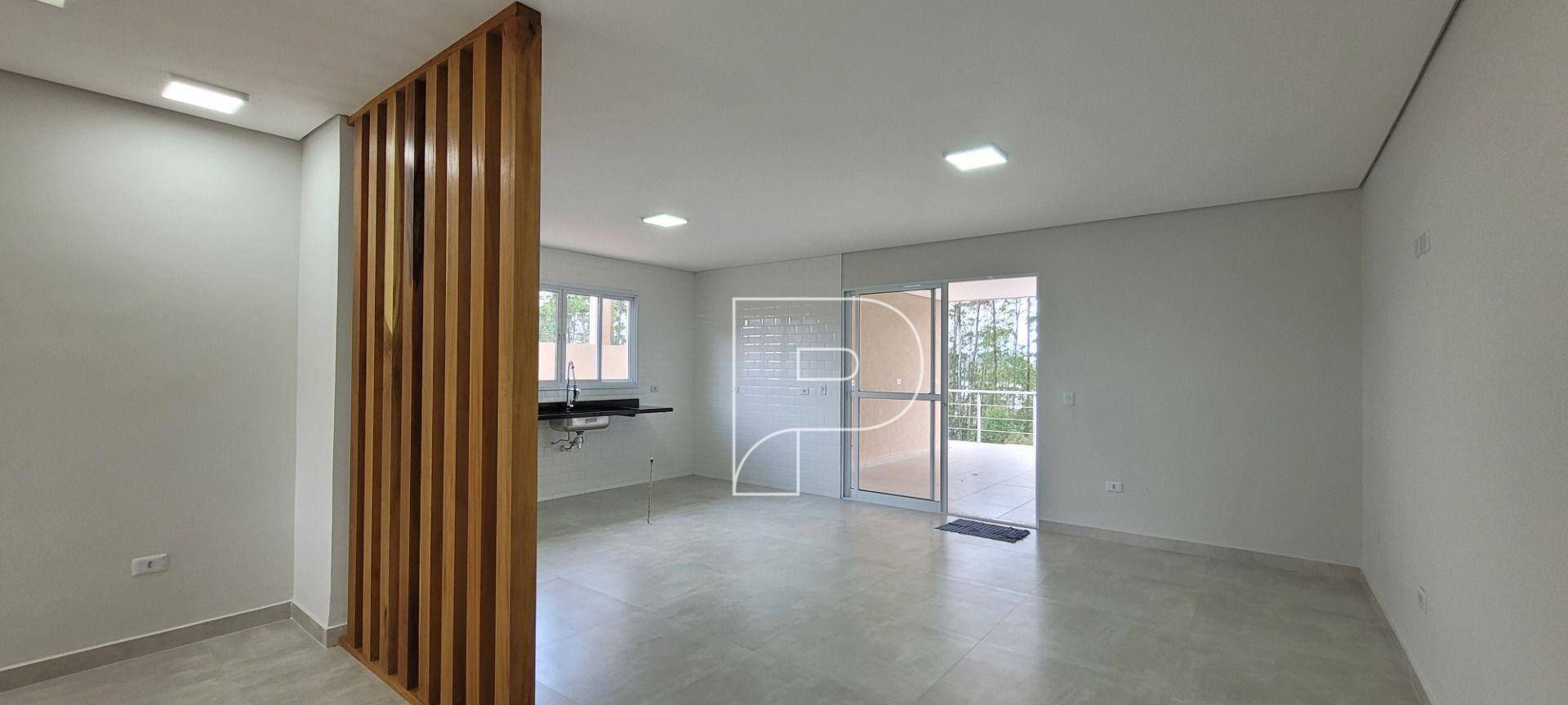 Casa de Condomínio à venda com 3 quartos, 227m² - Foto 4