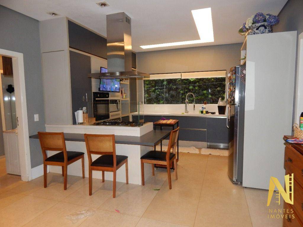 Casa, 3 quartos, 300 m² - Foto 5