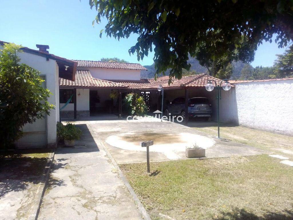 Casa de Condomínio à venda com 2 quartos, 210m² - Foto 4