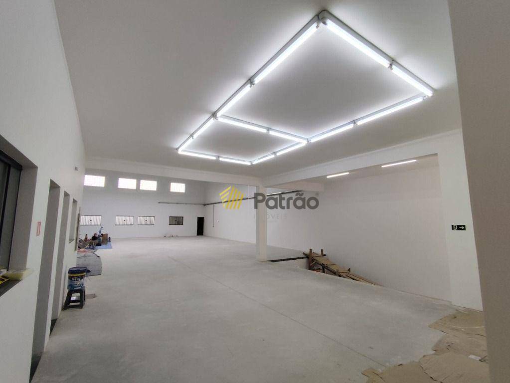 Depósito-Galpão-Armazém para alugar, 633m² - Foto 2