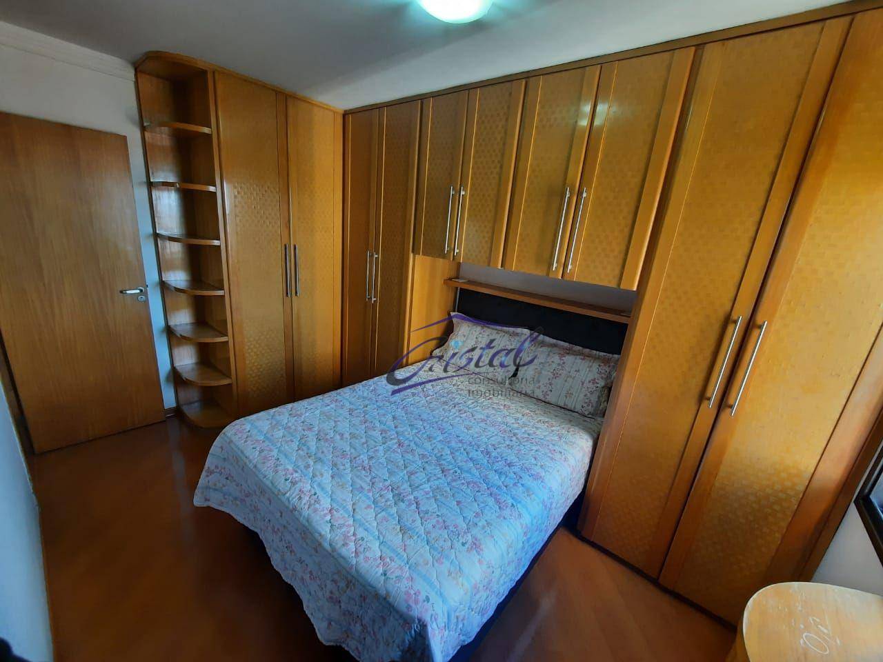 Apartamento para alugar com 2 quartos, 60m² - Foto 11