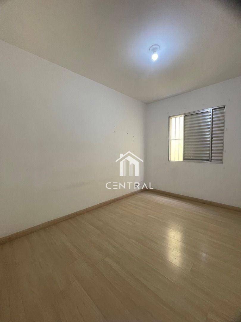 Apartamento para alugar com 2 quartos, 76m² - Foto 15