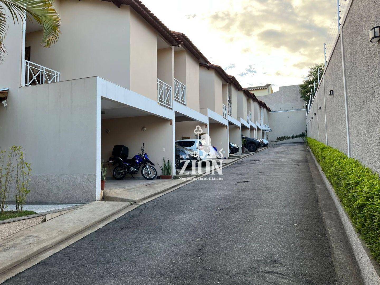 Sobrado à venda com 3 quartos, 126m² - Foto 3