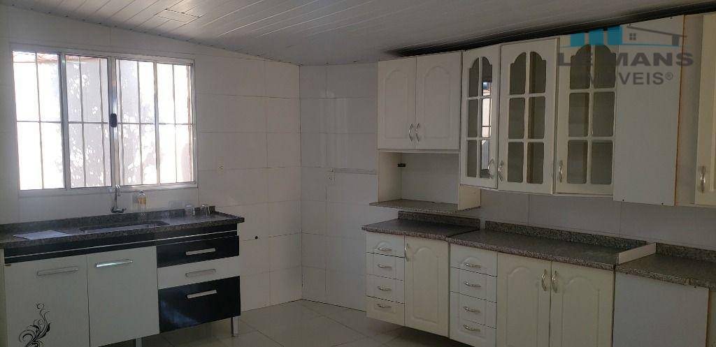 Casa à venda com 3 quartos, 170m² - Foto 14