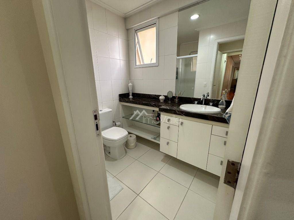 Apartamento à venda com 3 quartos, 133m² - Foto 36