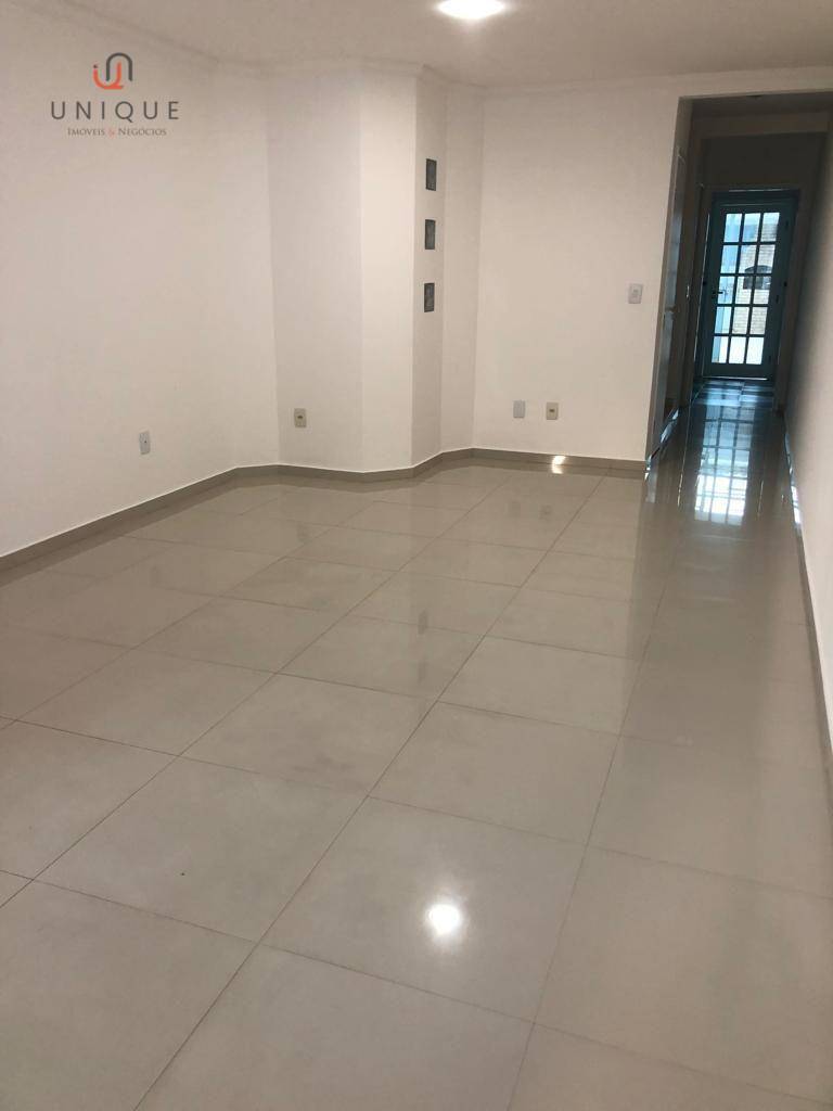 Casa à venda com 2 quartos, 174m² - Foto 22