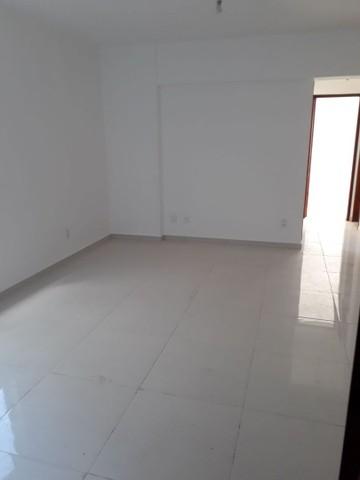 Apartamento à venda com 2 quartos, 105m² - Foto 9