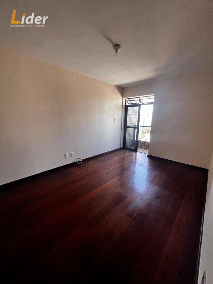 Apartamento à venda com 1 quarto, 80m² - Foto 5