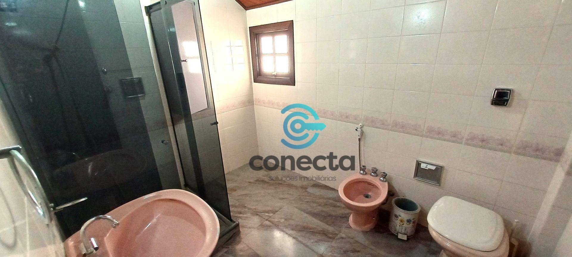 Casa à venda e aluguel com 6 quartos, 400m² - Foto 19