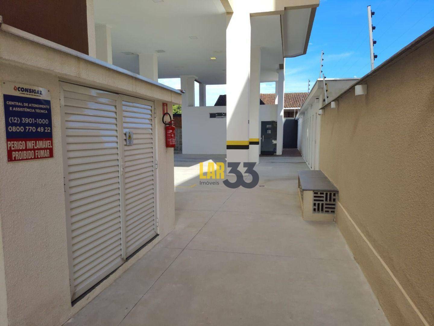 Apartamento para alugar com 3 quartos, 94m² - Foto 17